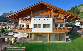 Apartments Burvel